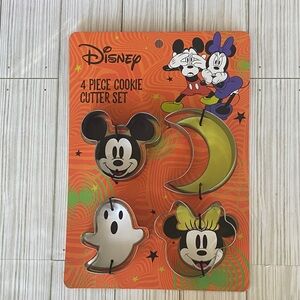 Disney Mickey & Minnie Cookie Cutter 4 Piece Set